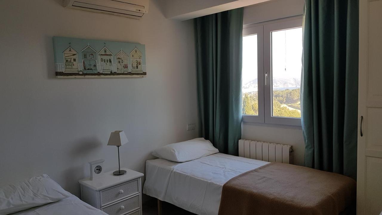 Rosalalinda - Cosy Semi-Detached Home With Sea Views And Large Terrace Морайра Экстерьер фото