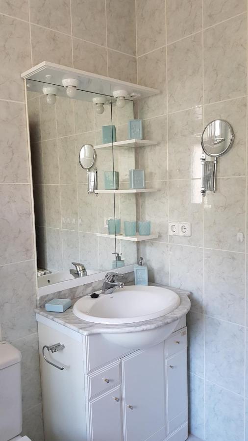 Rosalalinda - Cosy Semi-Detached Home With Sea Views And Large Terrace Морайра Экстерьер фото